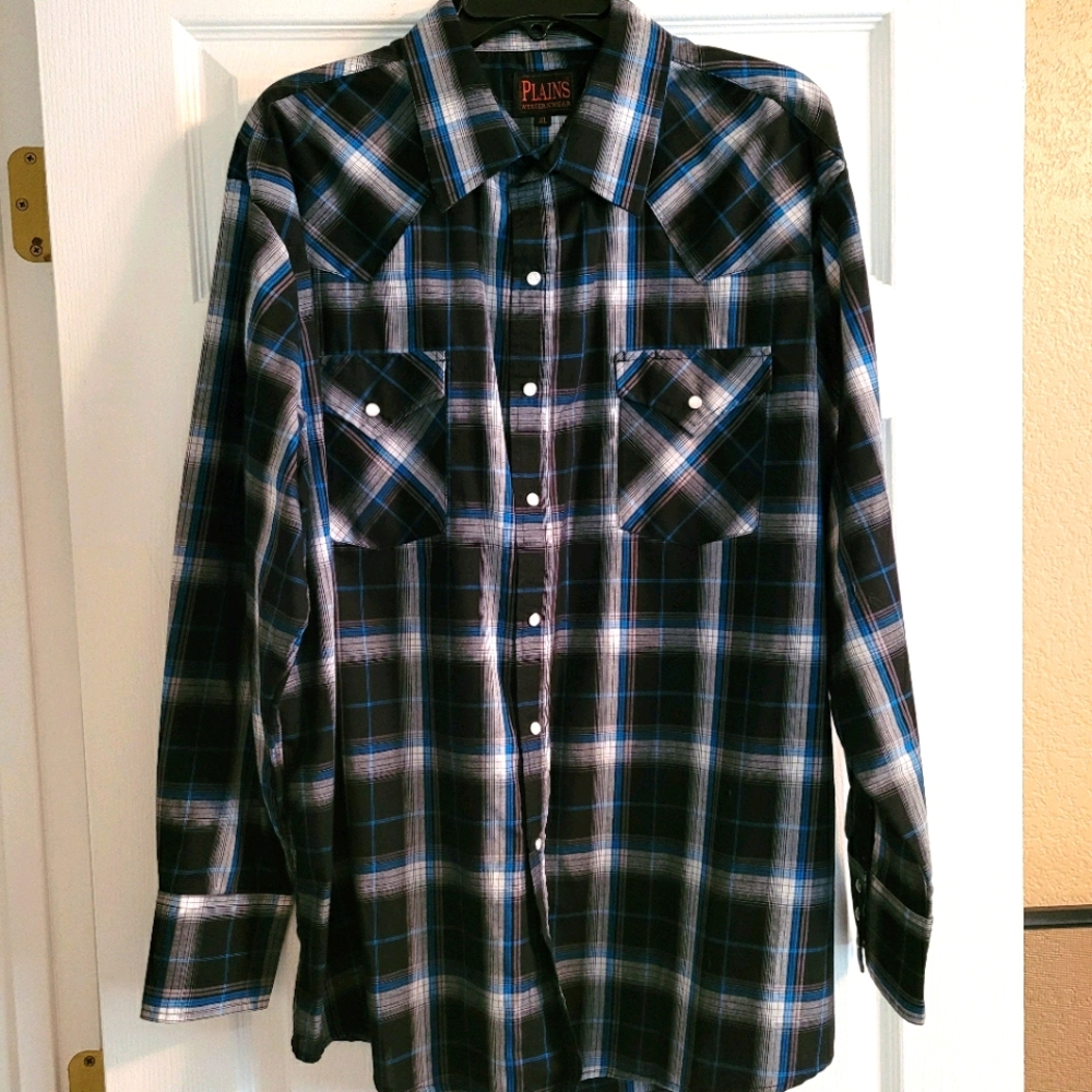 Men's Long-sleeved Pearl Snap Shirt